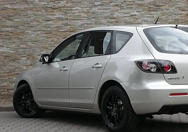 Mazda 3 cena 13800 przebieg: 144300, rok produkcji 2007 z Kępno małe 529